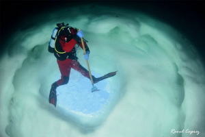 Another way to dig a hole in the ice :-)
(upside down pi... by Raoul Caprez 